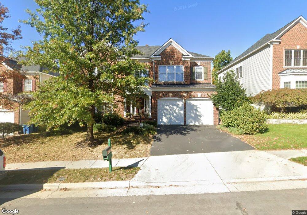 42104 Flowering Path Place, Aldie, VA 20105 - photo 1