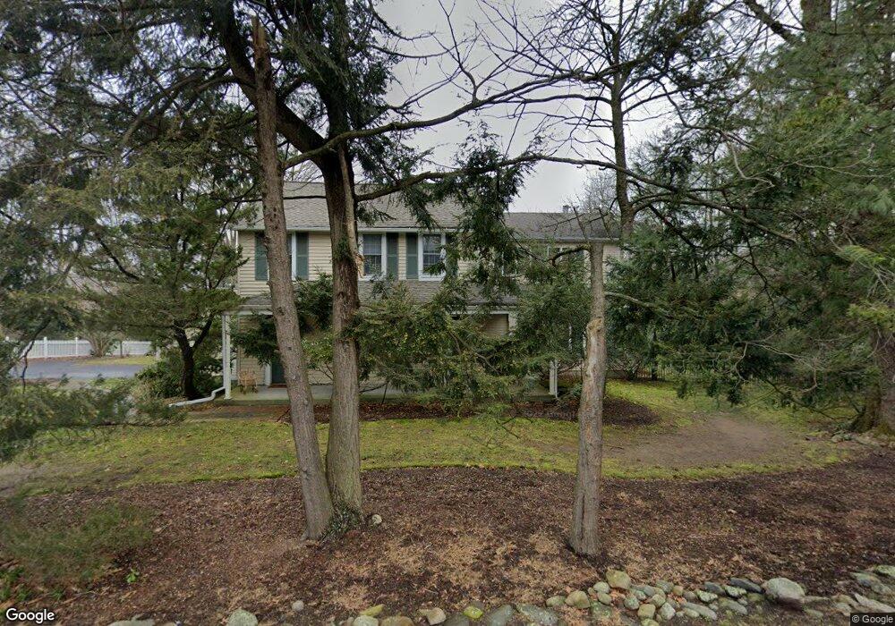 33 Weiss Rd, Upper Saddle River, NJ 07458 - photo 1