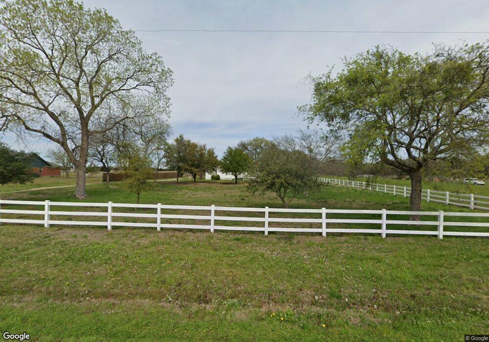 422 W Pecan Tree Rd, Waxahachie, TX 75167 - photo 1