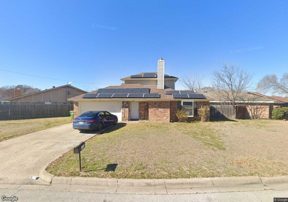 610 Allencrest Dr, Fort Worth, TX 76108 - photo 1