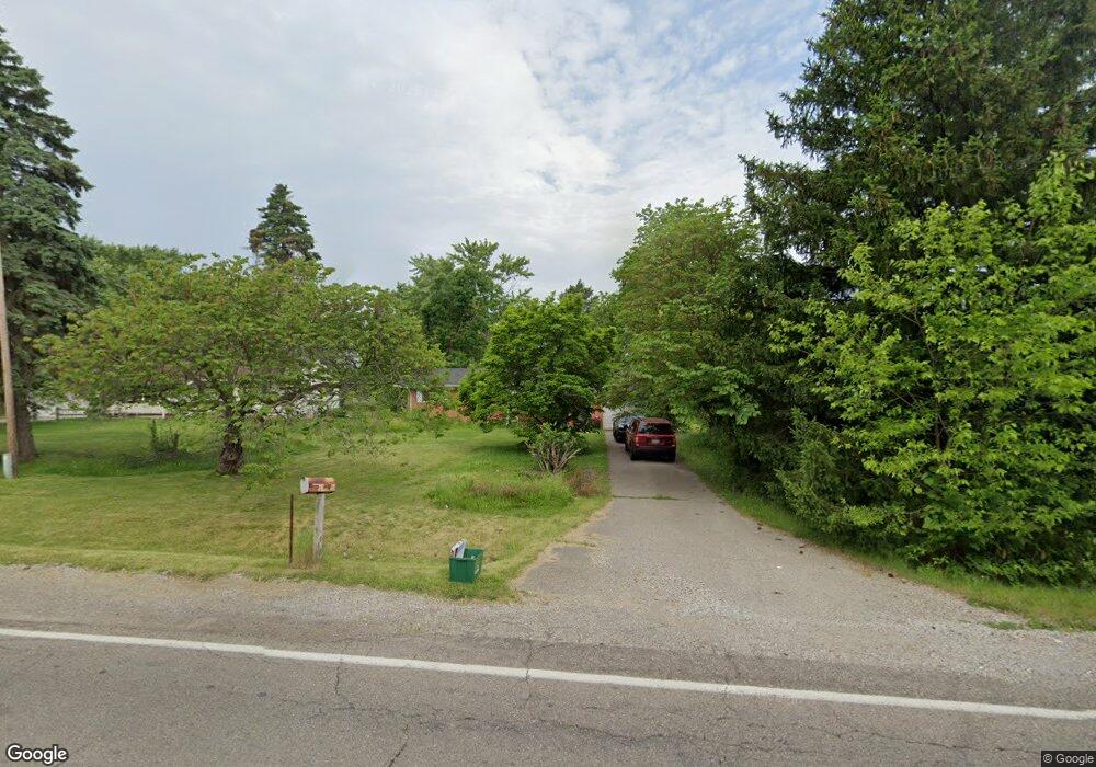 1046 S Graham Rd, Flint, MI 48532 - photo 1