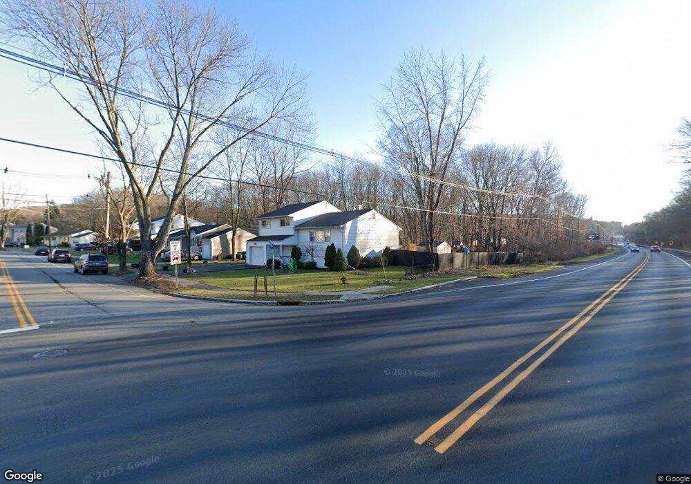 2 Clover Hill Dr, Flanders, NJ 07836 - photo 1