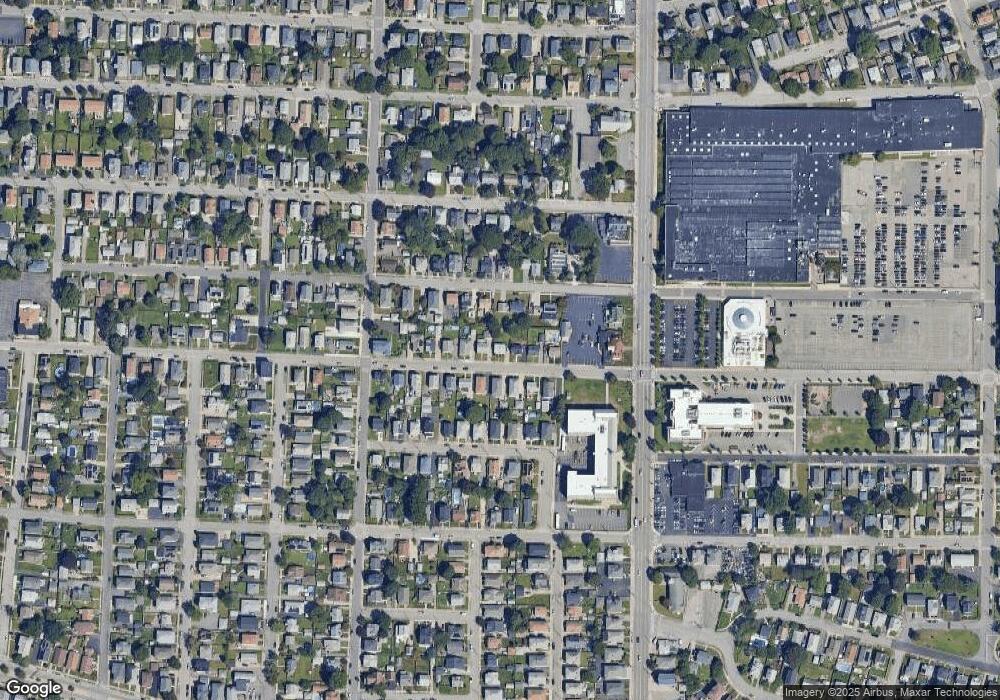 188 Carter Ave, Pawtucket, RI 02861 - photo 1