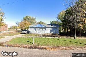 506 S Main St, Howard, SD 57349