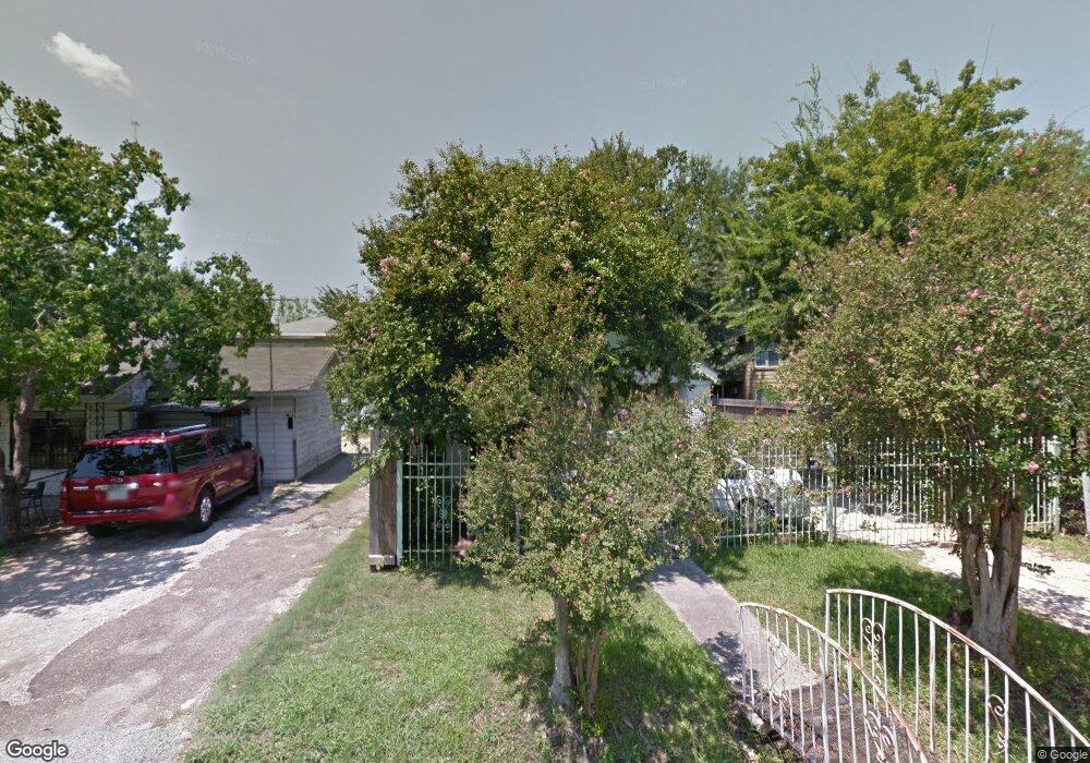 4215 Beggs St, Houston, TX 77009 - photo 1