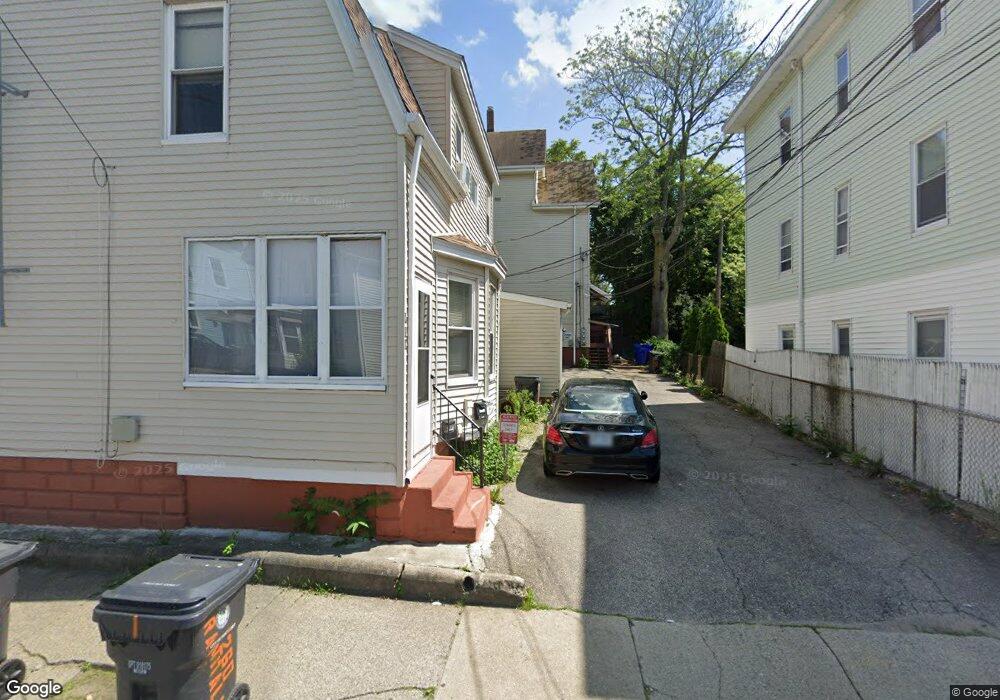 258 Randall St unit 5, Pawtucket, RI 02860 - photo 1