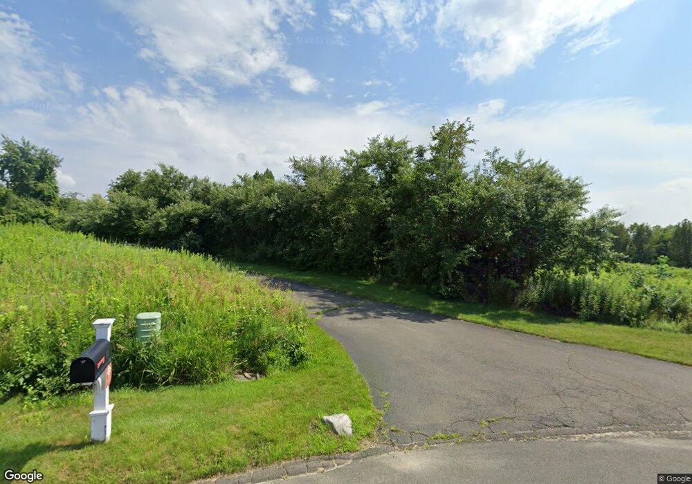 12 Longmeadow Ln, Redding, CT 06896 - photo 1