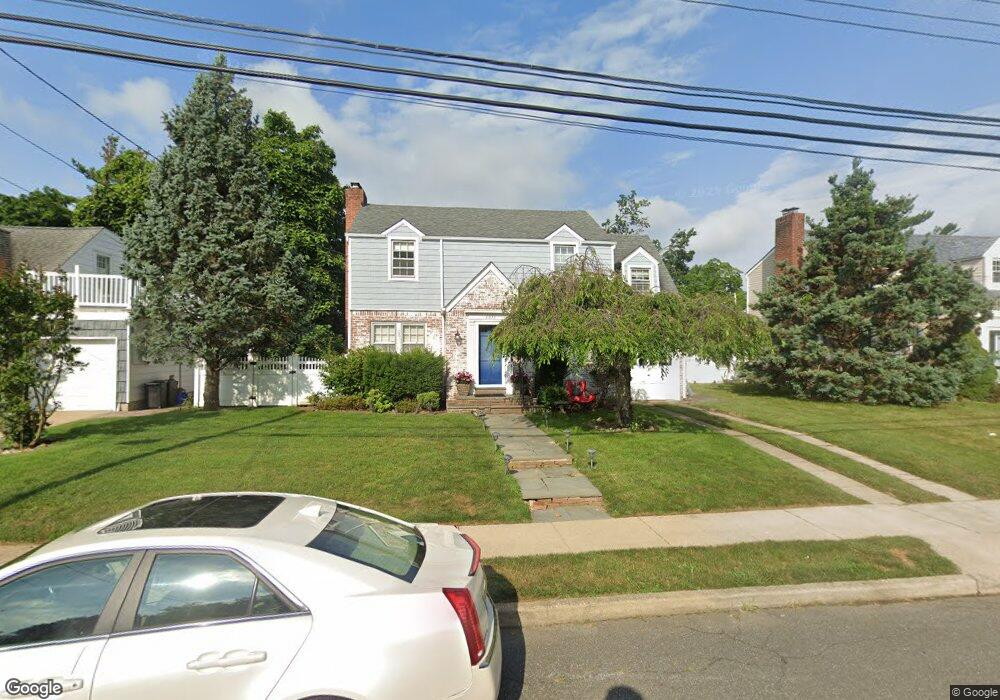 2802 Tulip Ave, Baldwin, NY 11510 - photo 1