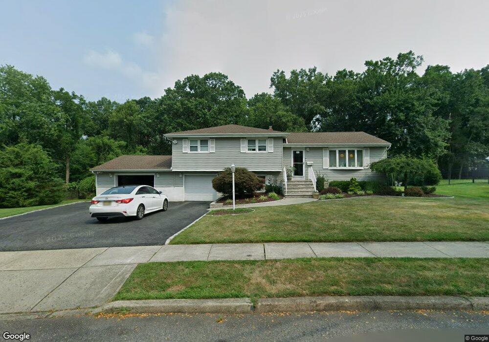 11 Robin Rd, Wayne, NJ 07470 - photo 1