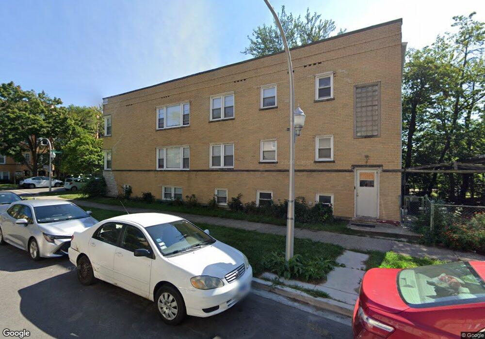 6058 N Mozart St, Chicago, IL 60659 - photo 1