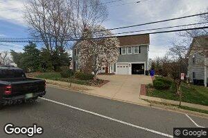 2939 N Sycamore St, Arlington, VA 22207