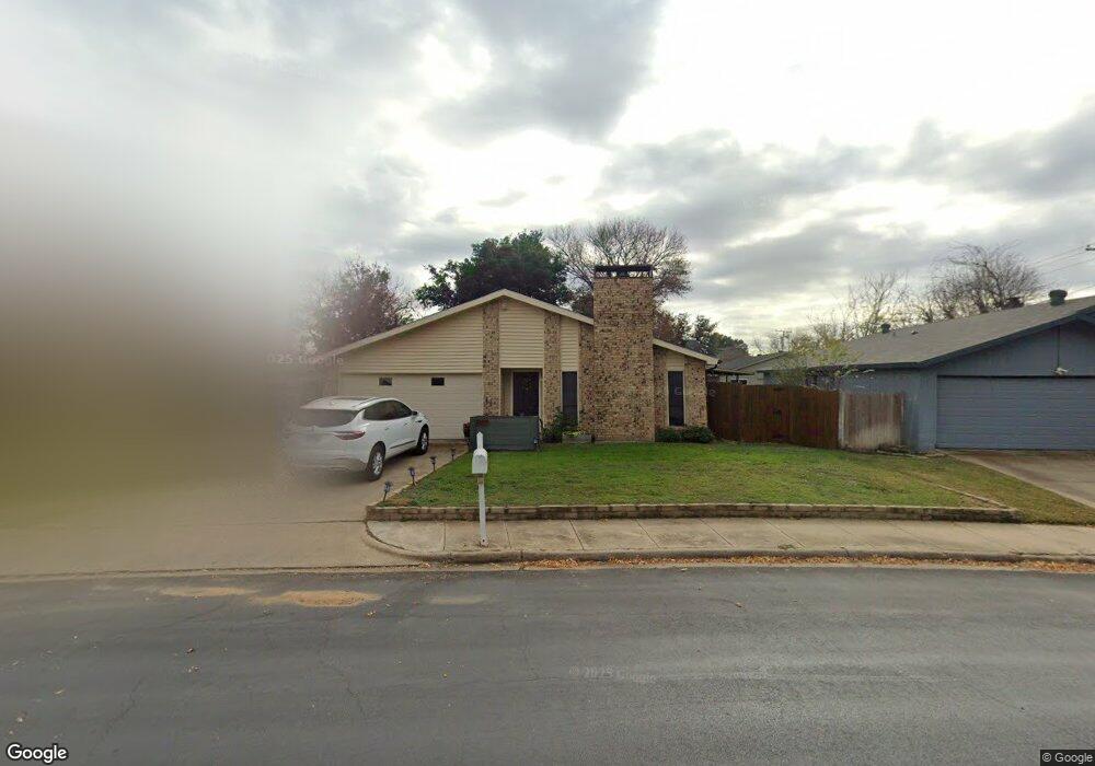 1208 Shady Ln, Bedford, TX 76021 - photo 1