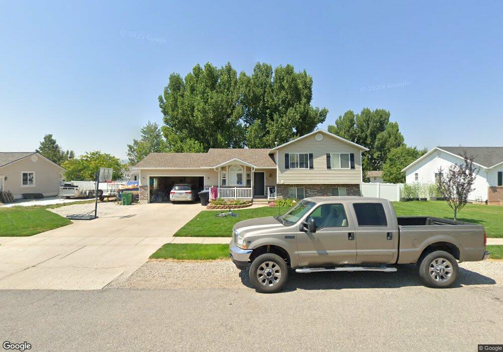402 S 675 E, Hyrum, UT 84319 - photo 1