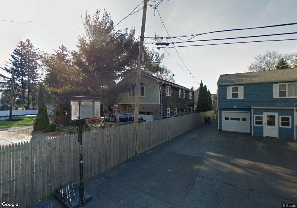 18 Cavray Rd, Norwalk, CT 06855 - photo 1