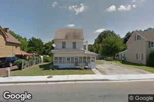 20 S Greenwich St, Alloway, NJ 08001