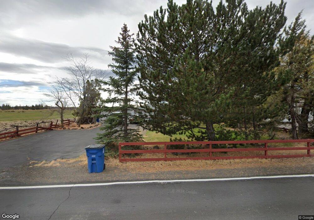 3008 NW Maple Ave, Redmond, OR 97756 - photo 1