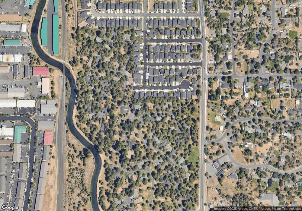 20760 Saint George Ct, Bend, OR 97702 - photo 1