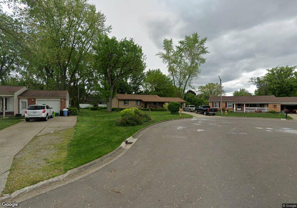 3426 Brookgate Dr, Flint, MI 48507 - photo 1