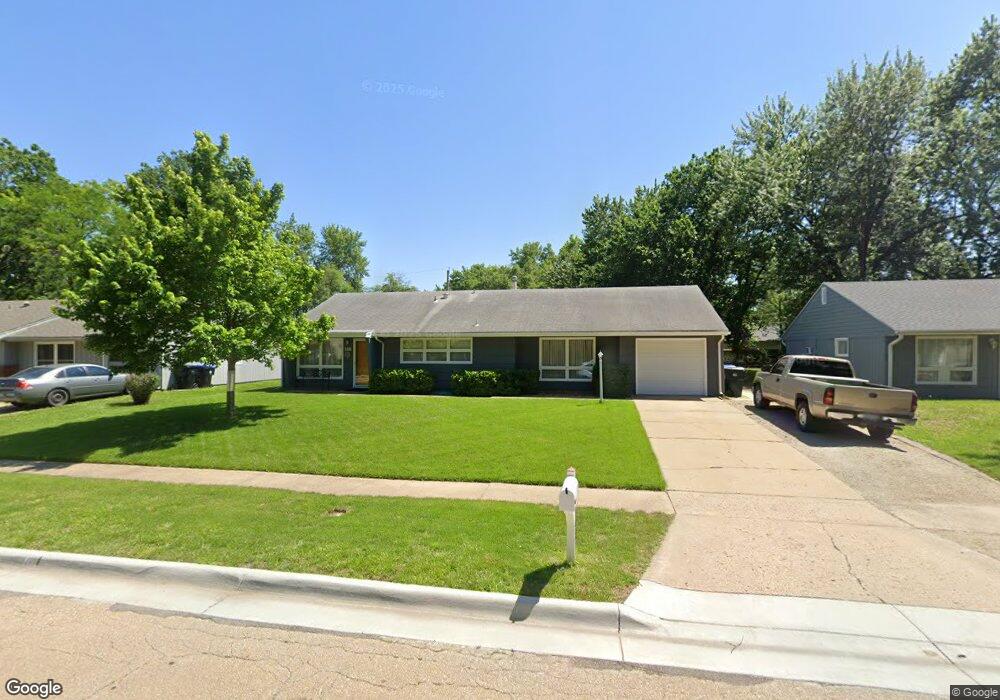 4101 SW 28th St, Topeka, KS 66614 - photo 1