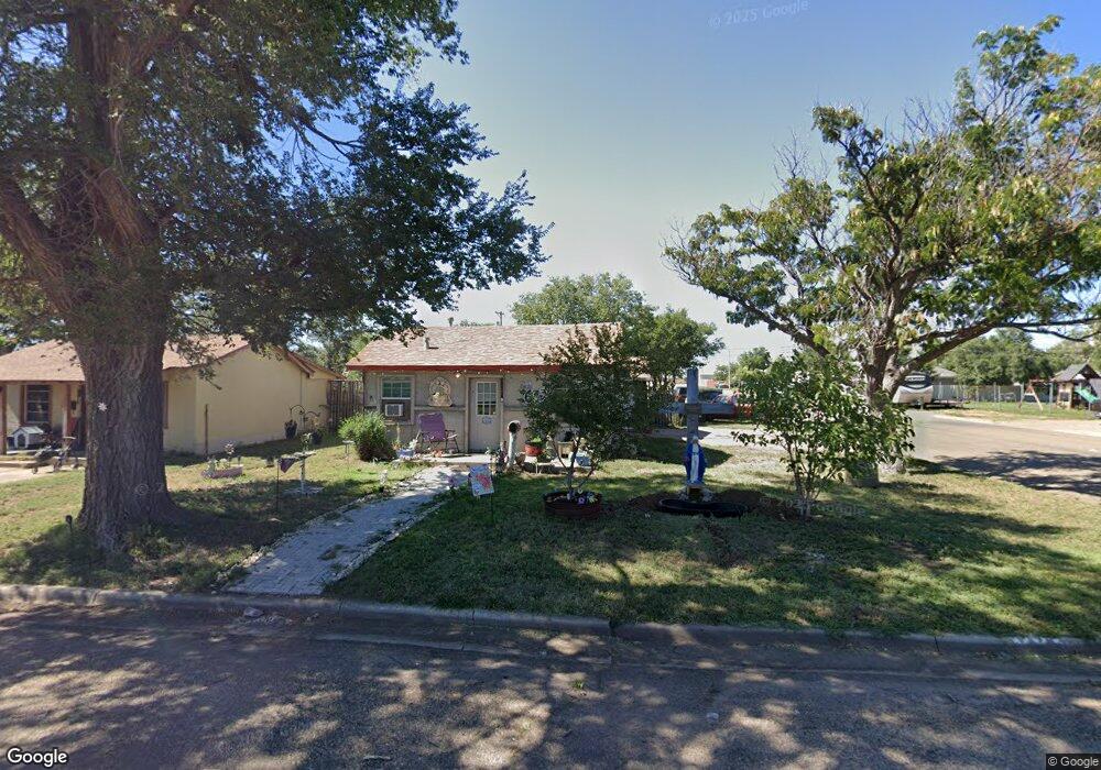 602 S Birge Ave, Dumas, TX 79029 - photo 1