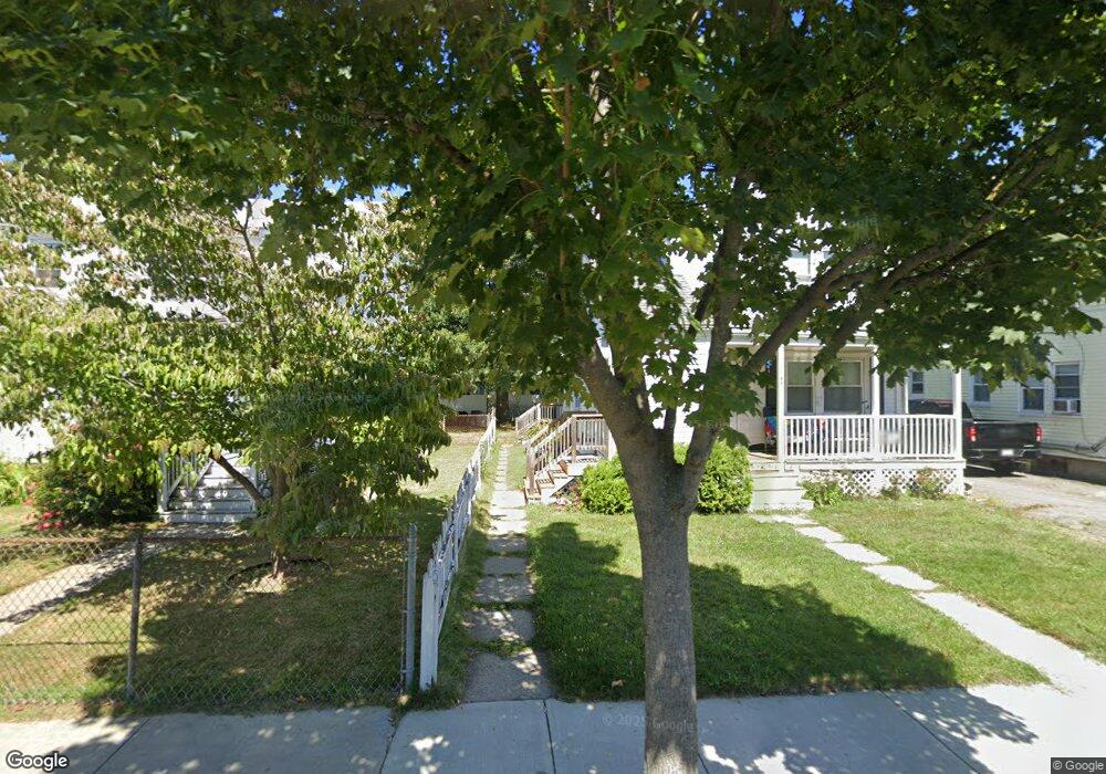 54 Lawn Ave unit 2, Quincy, MA 02169 - photo 1