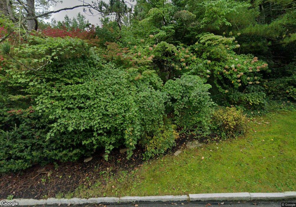 212 Ravenscliff Rd, Wayne, PA 19087 - photo 1