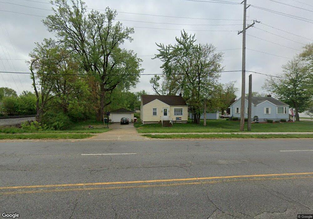 407 E Glen Park Ave, Griffith, IN 46319 - photo 1