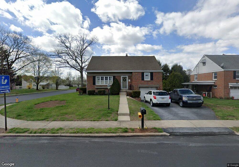 116 W 46th St, Reading, PA 19606 - photo 1