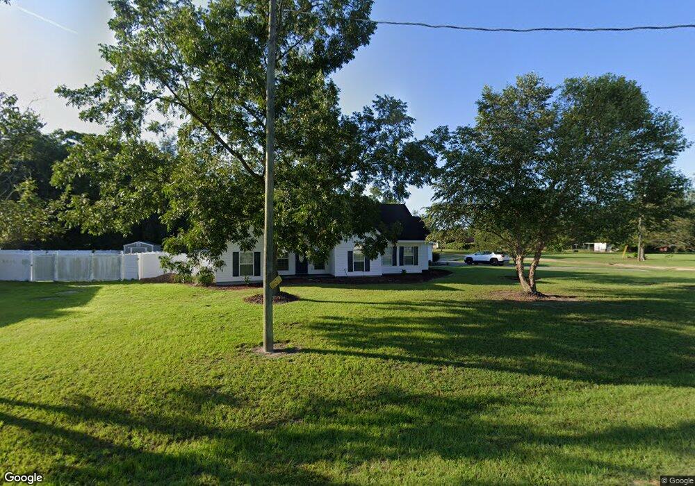 4037 Meadow Cir, Blackshear, GA 31516 - photo 1