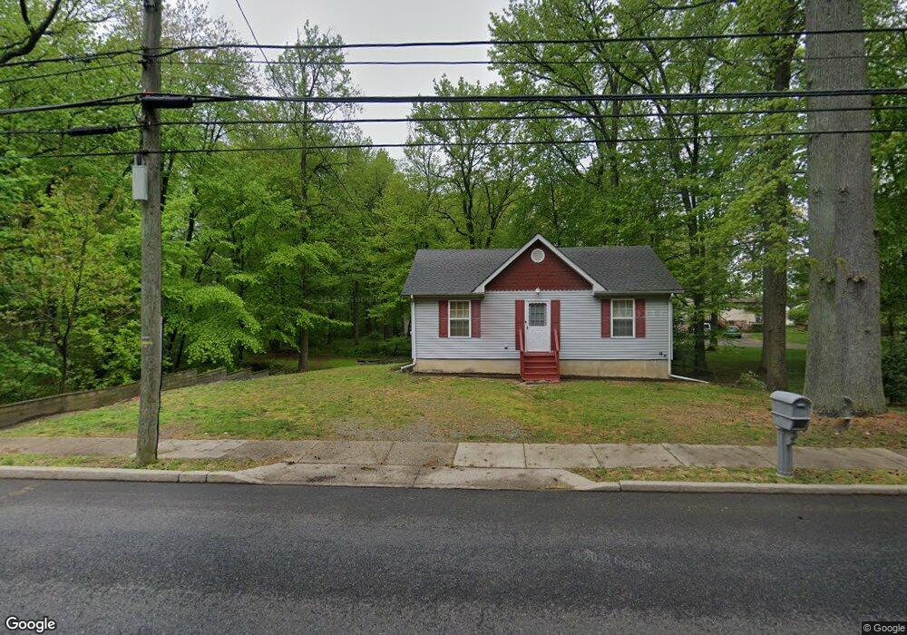 501 Fountain Ave, Burlington, NJ 08016 - photo 1