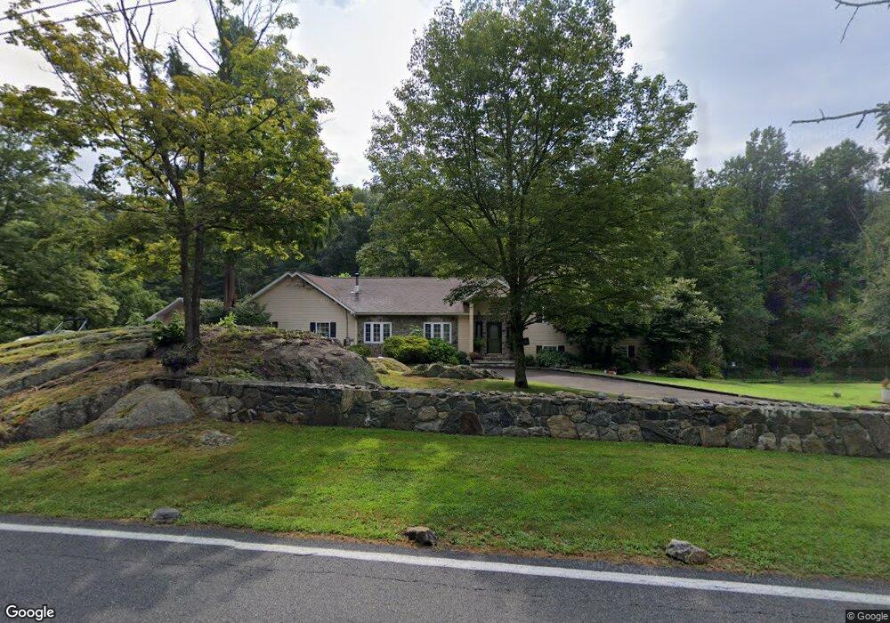 1030 Peekskill Hollow Rd, Putnam Valley, NY 10579 - photo 1