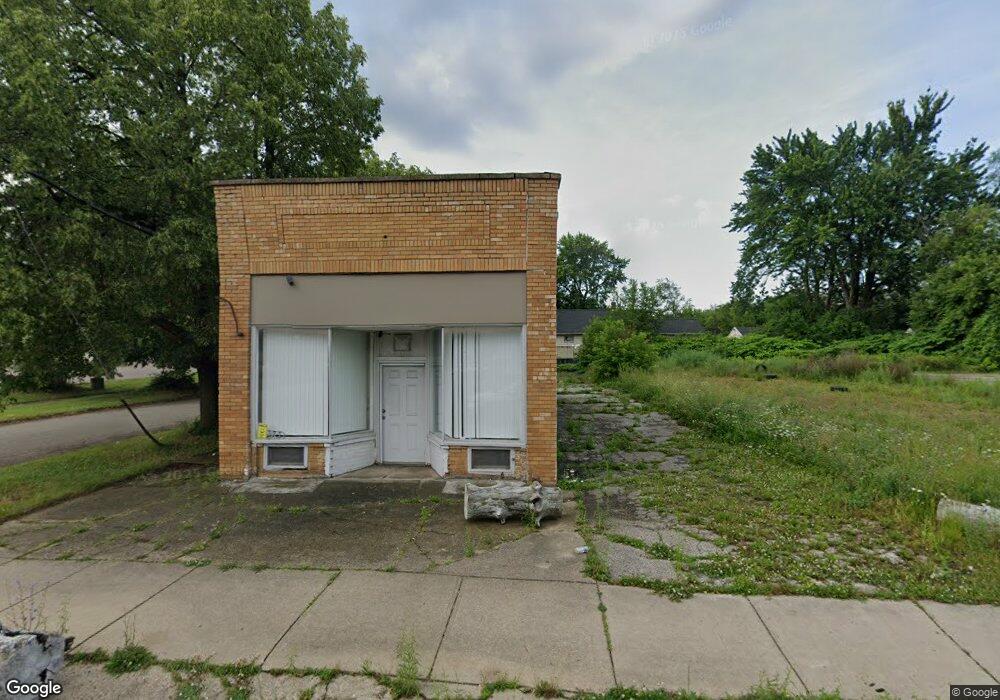 2622 Davison Rd, Flint, MI 48506 - photo 1