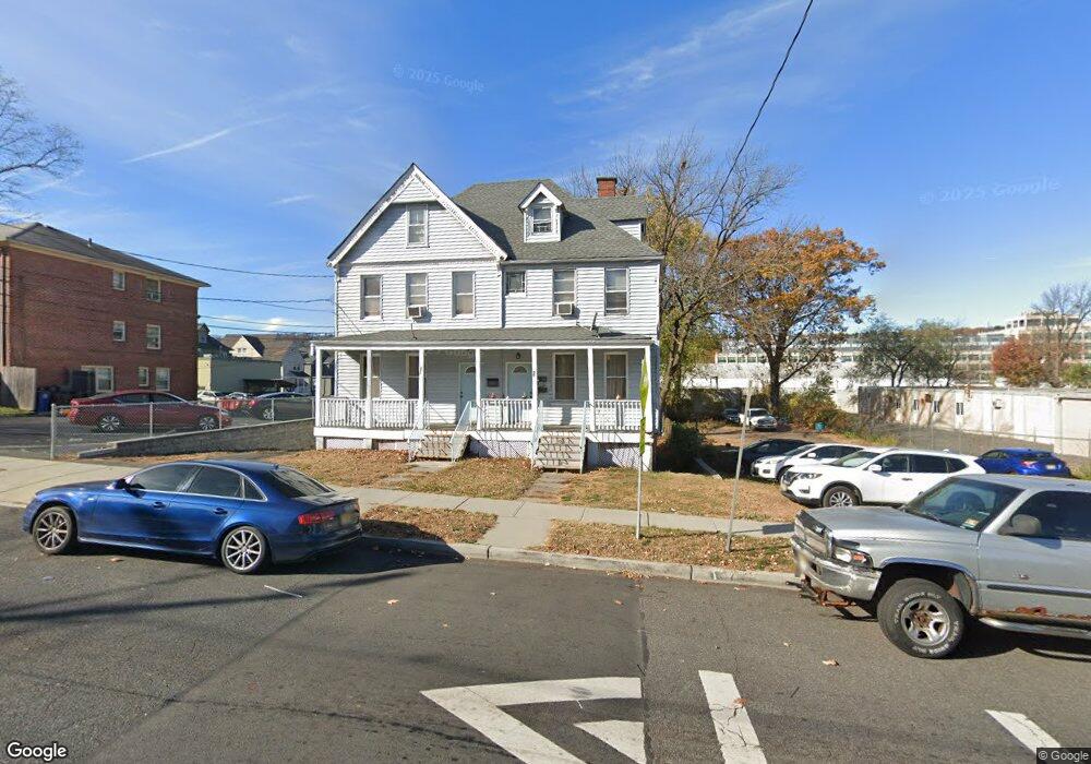 209 Watchung Ave, Orange, NJ 07050 - photo 1