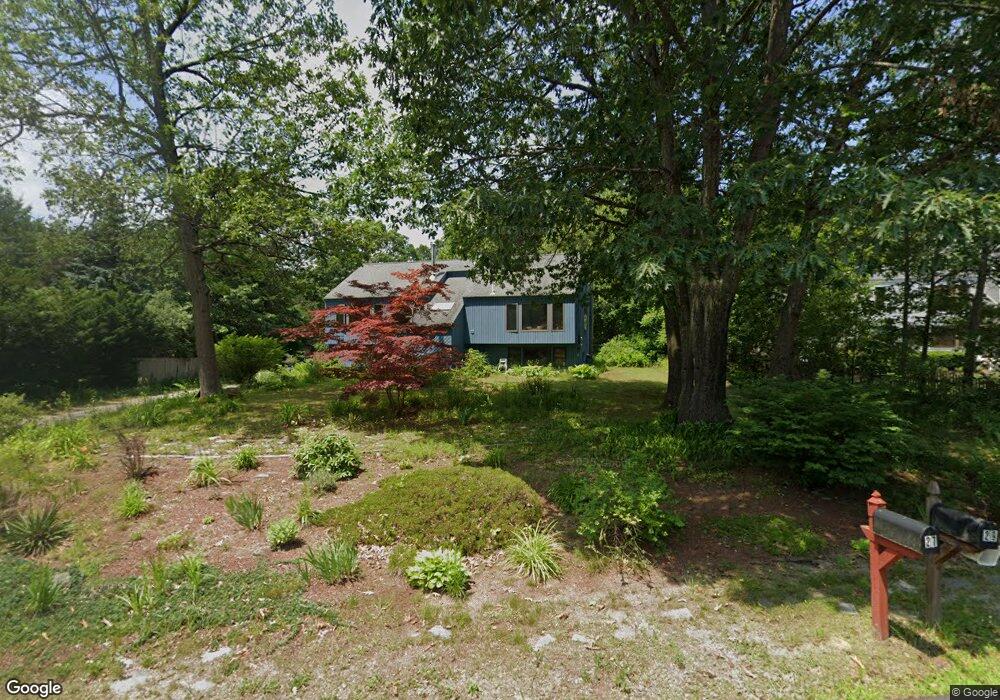 28 Saint Laurent Dr, Hudson, NH 03051 - photo 1
