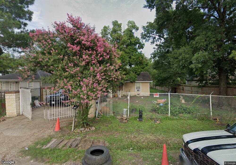3127 Chaffin St, Houston, TX 77087 - photo 1