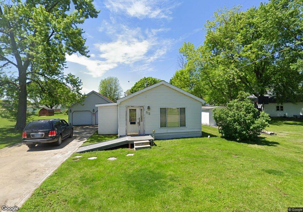 713 S 24th St, Mattoon, IL 61938 - photo 1