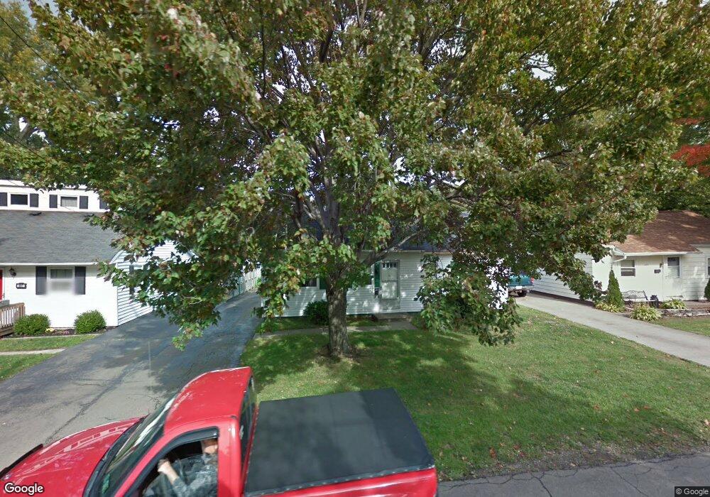 611 Zephyr Ave, Erie, PA 16505 - photo 1