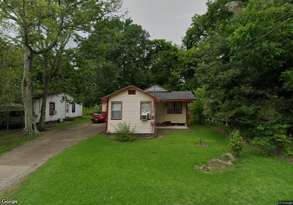 331 S Saint George St, Eunice, LA 70535 - photo 1