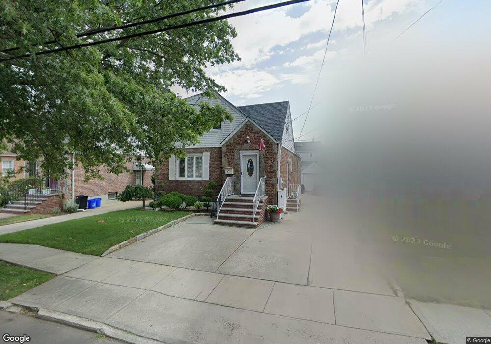 93 Fairfield St, Valley Stream, NY 11581 - photo 1