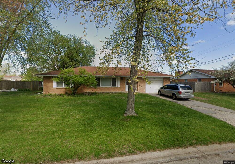 170 Regent St, Lincoln, IL 62656 - photo 1