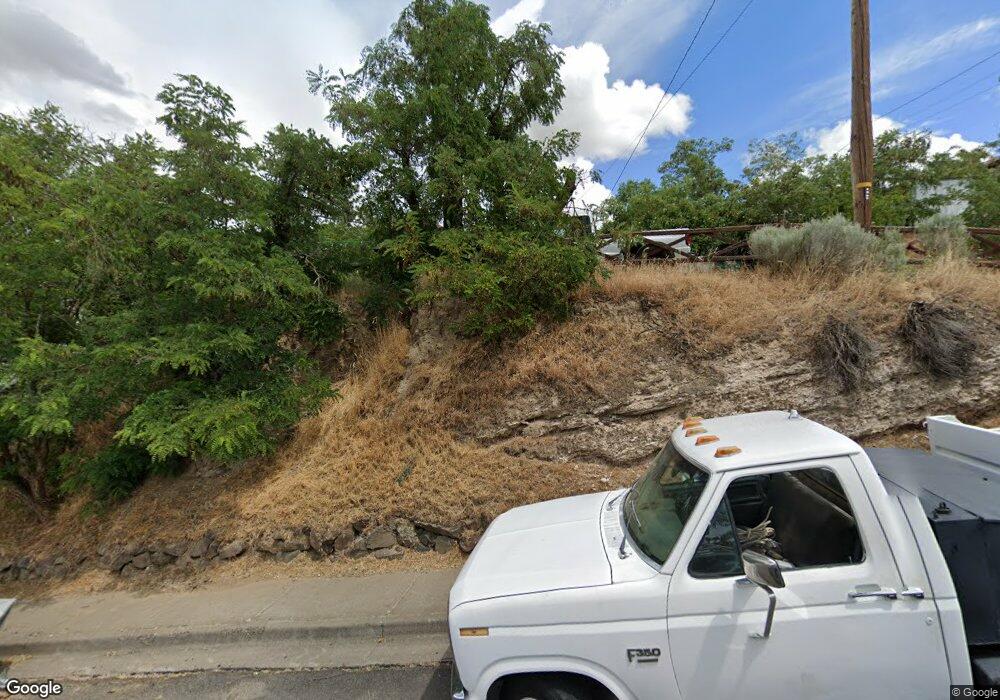 828 S Main St, Pendleton, OR 97801 - photo 1