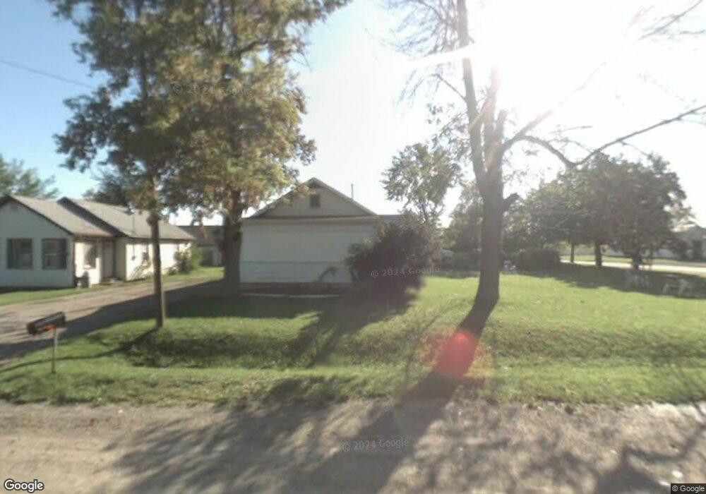 2051 Westover Dr, Flint, MI 48532 - photo 1