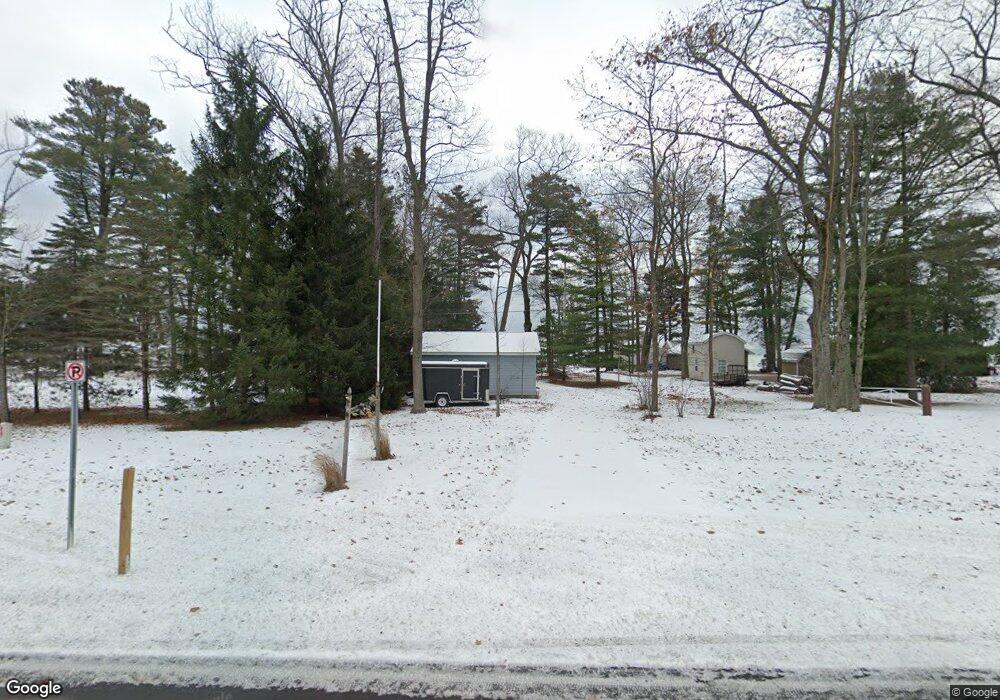 232 N Huron Rd, Au Gres, MI 48703 - photo 1
