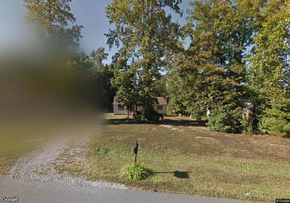 242 Parkwood Dr, Aylett, VA 23009 - photo 1