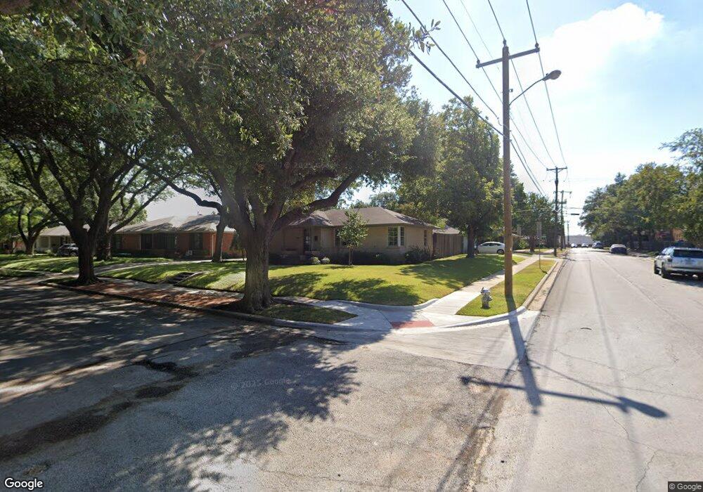 6430 Woodcrest Ln, Dallas, TX 75214 - photo 1