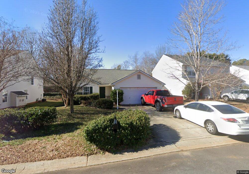 829 Settlement Dr, Clover, SC 29710 - photo 1