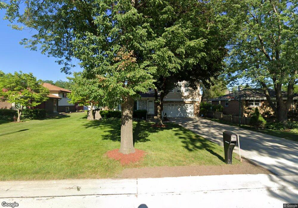 495 N Willow Rd, Elmhurst, IL 60126 - photo 1