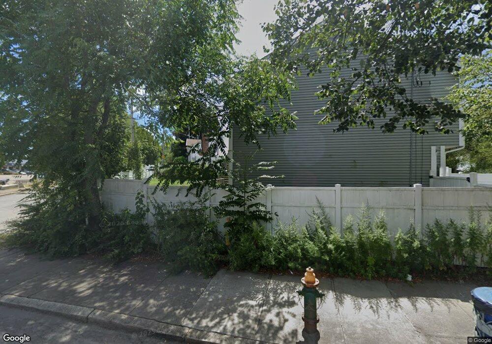 584 Hartford Ave, Providence, RI 02909 - photo 1