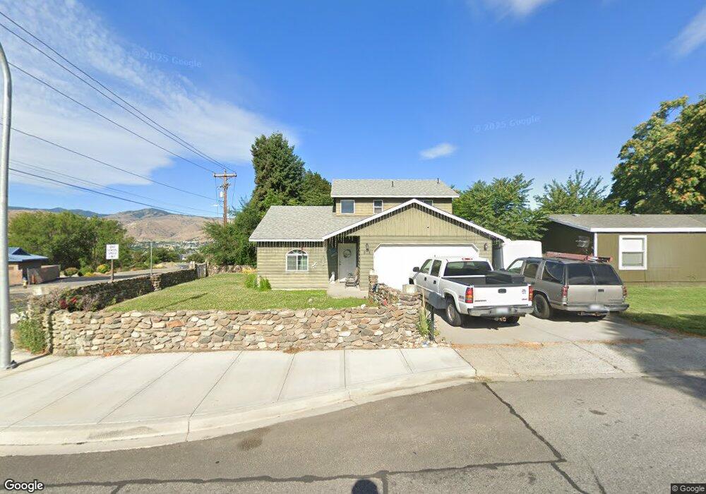 578 N Grover Place, East Wenatchee, WA 98802 - photo 1