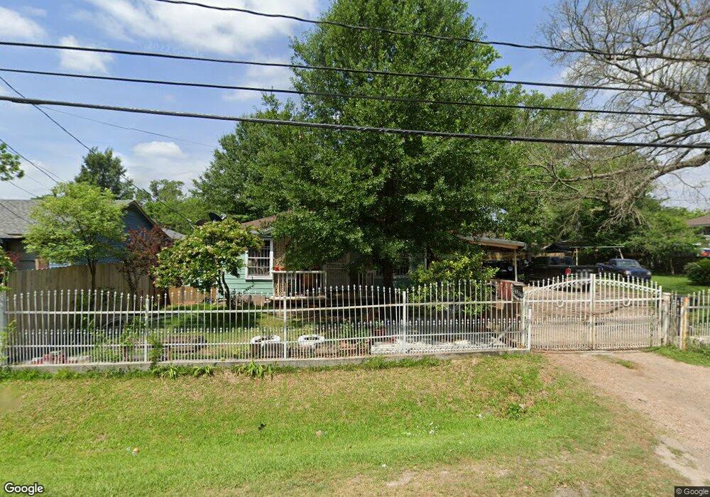 8107 West St, Houston, TX 77093 - photo 1